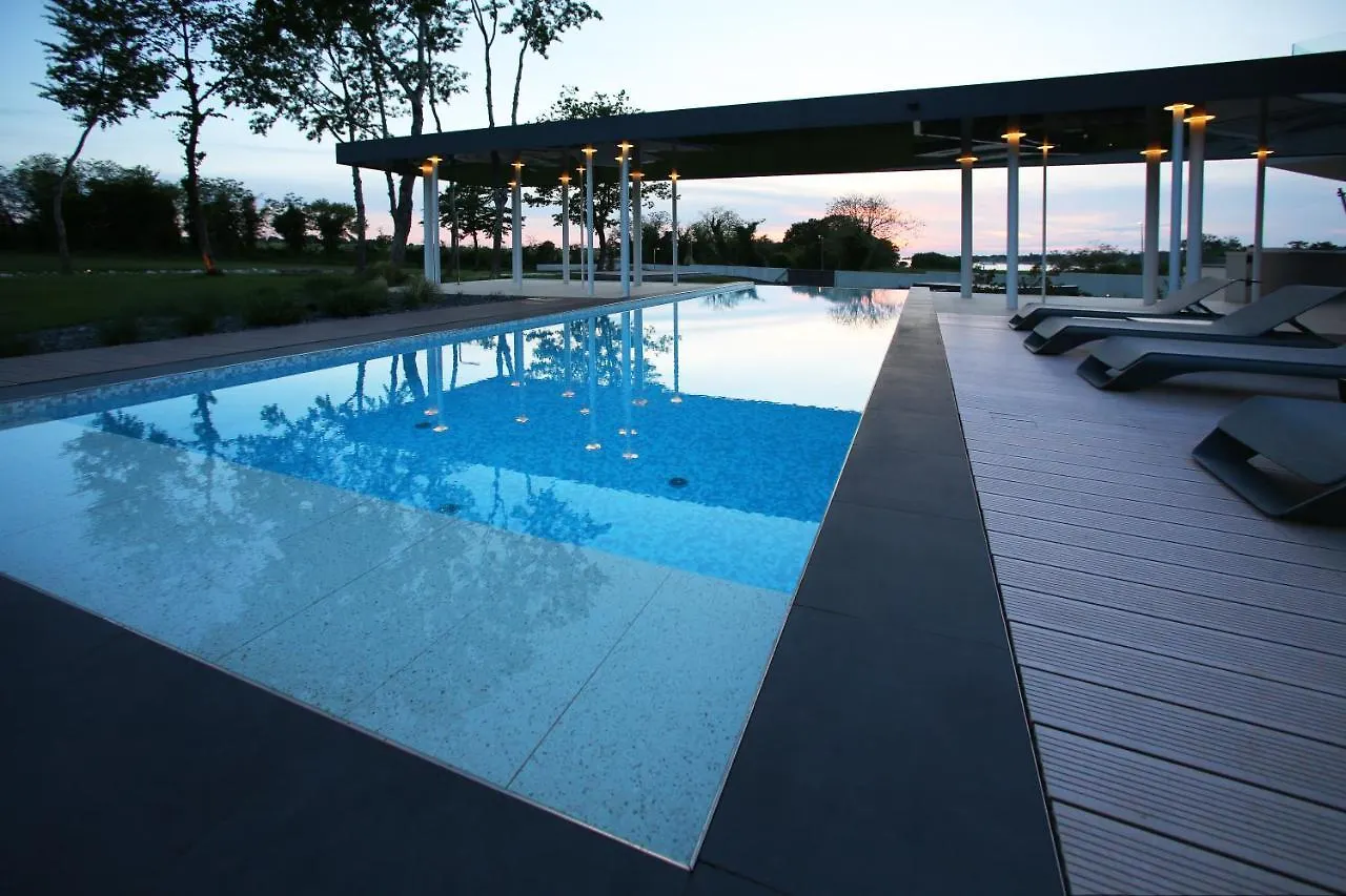 Villa Calvia Crispinilla 0*, Novigrad (Istria)